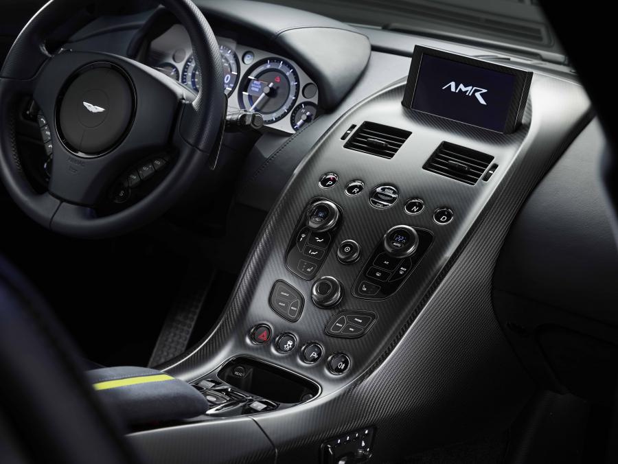 Панель приборов Aston Martin Rapide AMR 2018 года  (WW) (фото 11 из 25)
